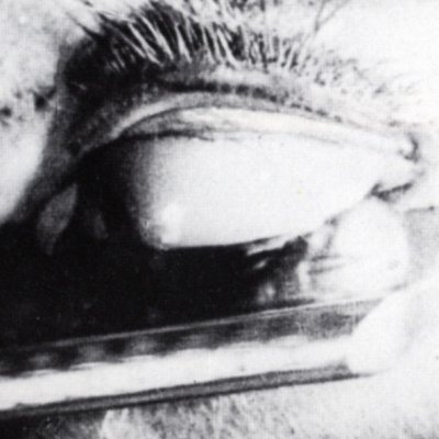 Photogramme du film Un Chien andalou - Salvador Dali et Luis Buñuel