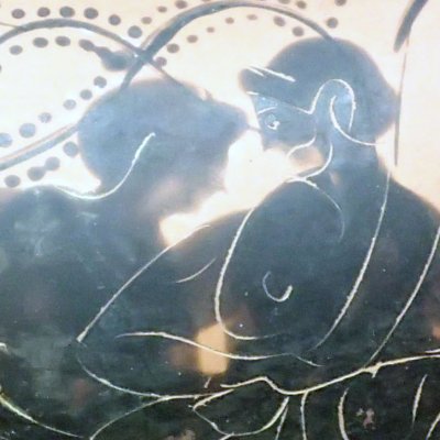 Couple au banquet et yeux apotropaïques (Amphore à figures noires)