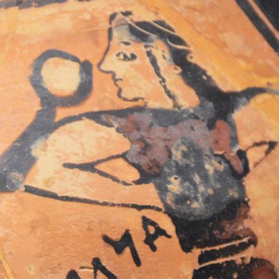 Andromède aide Persée à tuer le monstre (Amphore corinthienne à fig. noires)