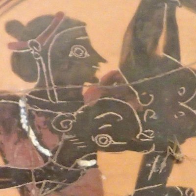 Thésée et le minotaure (Coupe à rebord, à fig. noires)