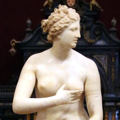 Vénus Médicis (Florence, Galerie des Offices)
