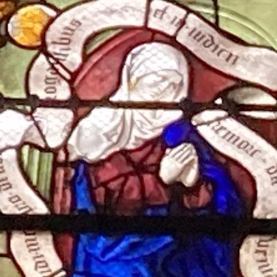 Verrière de la Vierge médiatrice : Marie intercédant auprès du Christ (Châlons, église Notre-Dame en Vaux)