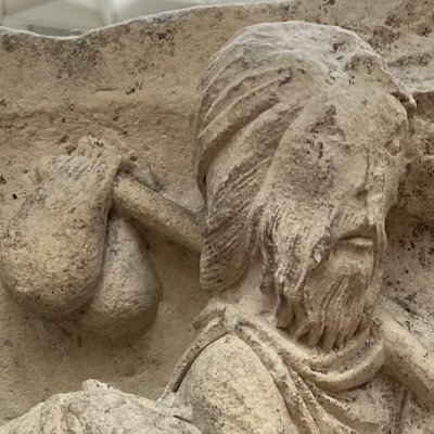 Chapiteau de la Fuite en Égypte (Châlons, cloître de Notre-Dame en Vaux)