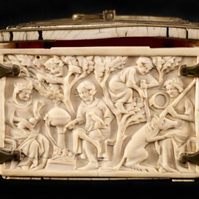 Tristan et Iseult épiés par Marc. Mort de la licorne (Coffret en ivoire de Birmingham, côté gauche)