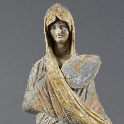 Dame en bleu (Figurines de Tanagra)