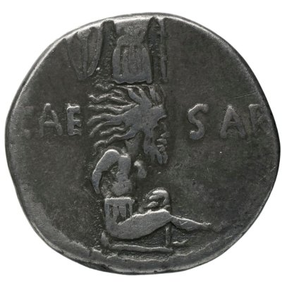 Denier d'argent avec Vercingétorix prisonnier (RRC 452/4)