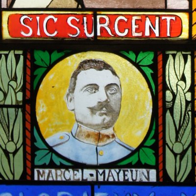 Sic surgent. A nos glorieux morts (Vitrail du souvenir, Église Notre Dame de Saint-Imoges)